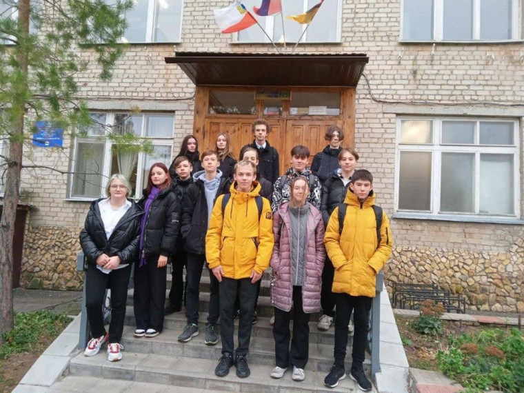 Для девятиклассников была проведена экскурсия в рамках профориентации.