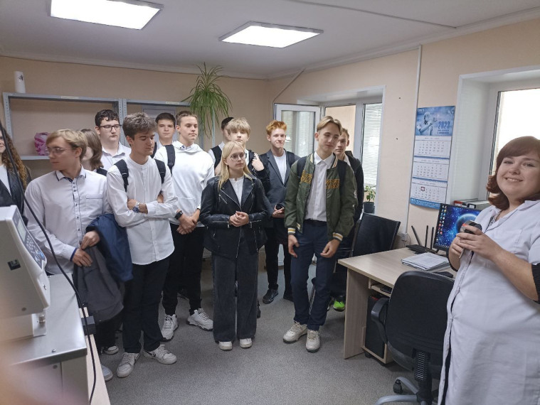 Инженерно-метрологический класс в гостях в Энгельсском филиале ЦСМ Росстандарта.