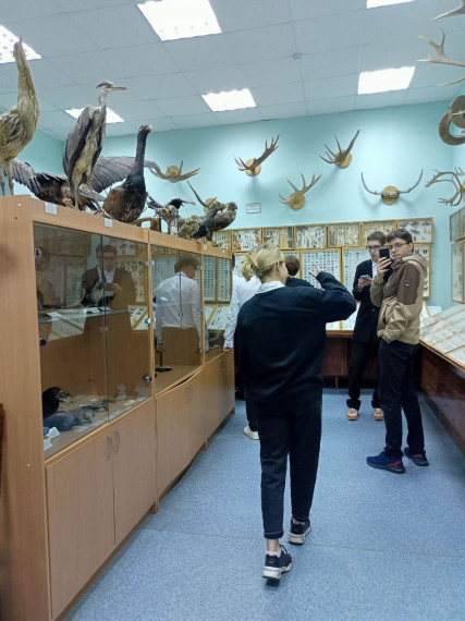 Одиннадцатиклассники в каникулы уделили время профориентации.