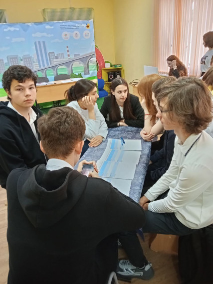 Наши обучающиеся приняли участие в Молодежном интенсиве «Покровский городок».